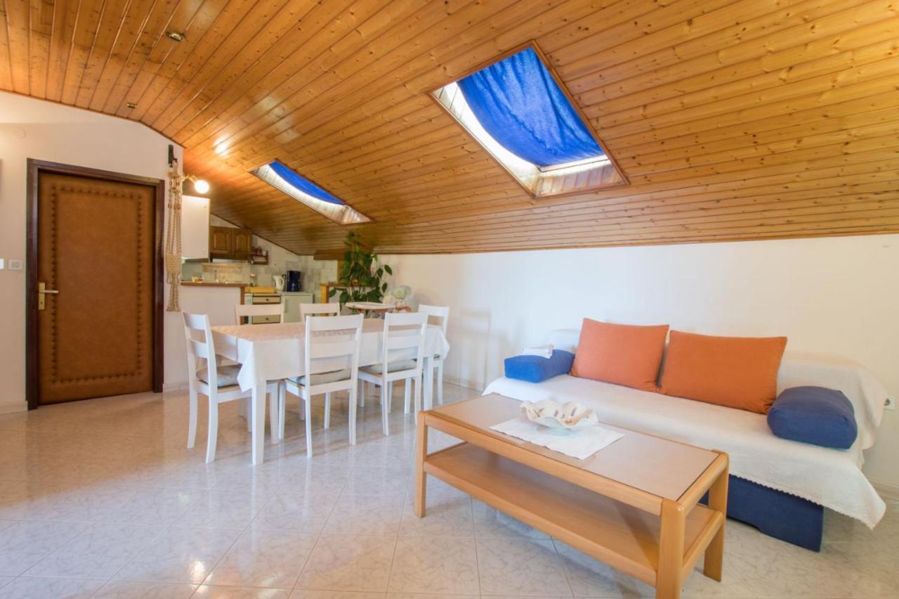 Apartment Gaudeamus Umag Buitenkant foto